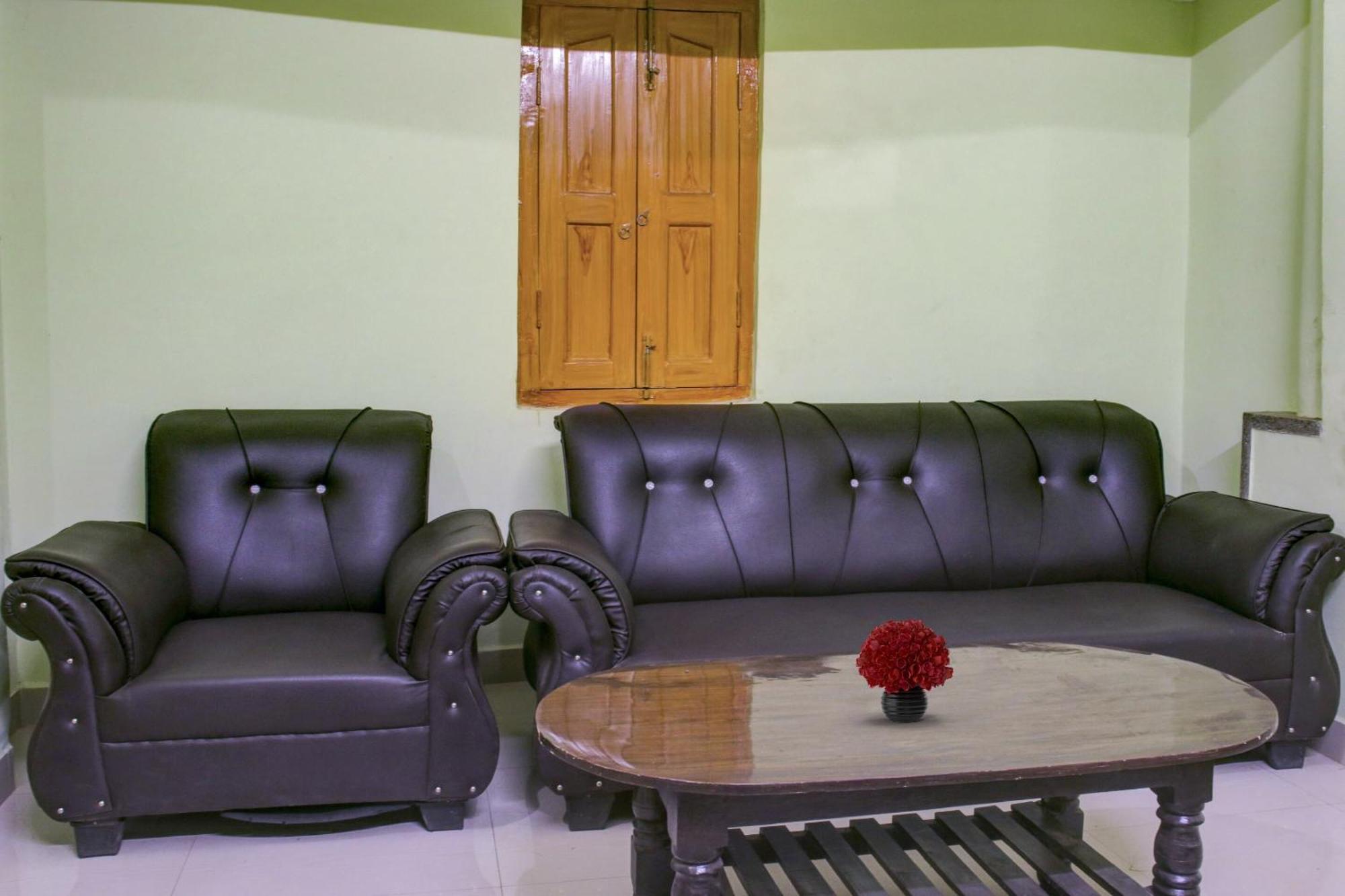 Hotel O Triveni. Patna  Kültér fotó